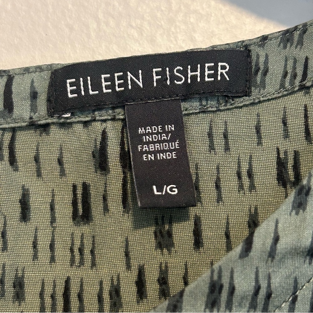 💚Eileen Fisher Silk/Cotton Sleeveless Blouse Nori Dash-Print💚 - Picture 2 of 6